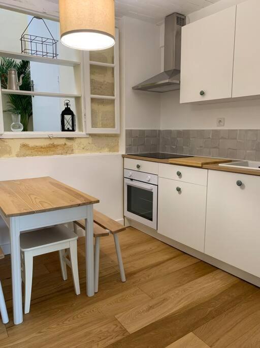 Gite La Petite Maison Guîtres Zewnętrze zdjęcie
